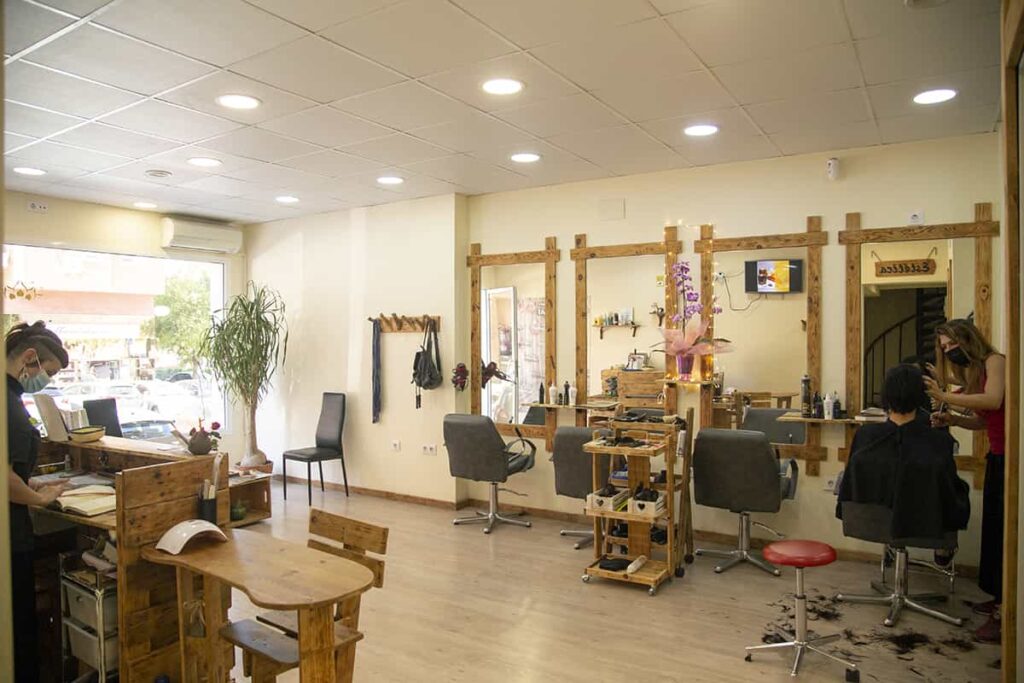 peluqueria-caceres-burbujas-instalaciones-peluqueria-salon-ok